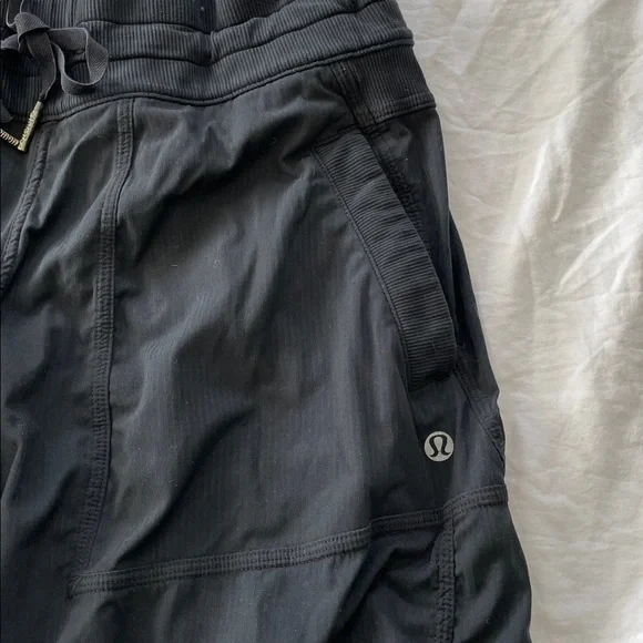 Lululemon studio capris - Picture 6 of 9